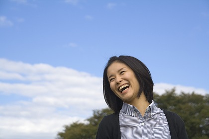 明るい キュート 爽やか さわやかな日本人女性 m030056